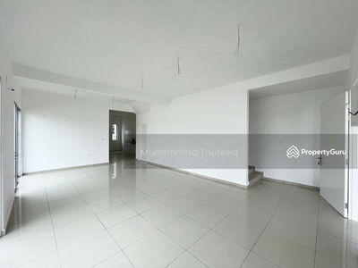 Tiara Sendayan, Malaysia Tiara Sendayan, Malaysia