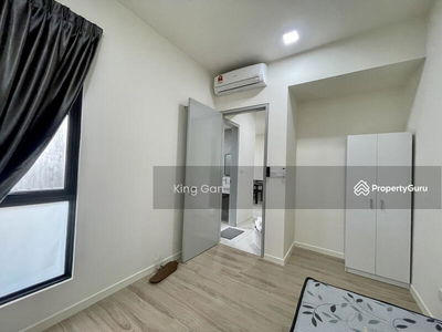 Emerald 9, Malaysia Emerald 9, Malaysia