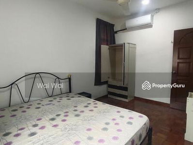 Air Putih Kuantan, Malaysia Air Putih Kuantan, Malaysia