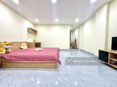 Hoang Van Thu Street, Vietnam Hoang Van Thu Street, Vietnam