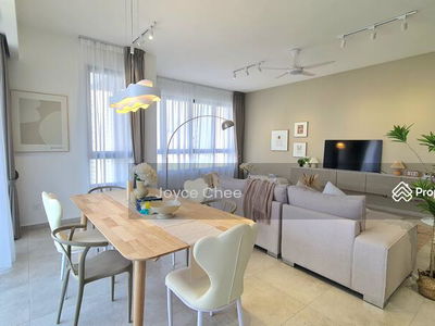 Trinity Pentamont, Malaysia Trinity Pentamont, Malaysia