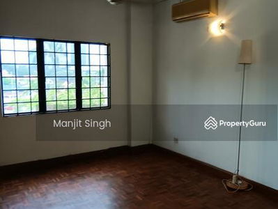 Ehsan Ria, Malaysia Ehsan Ria, Malaysia