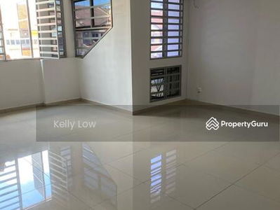 Puteri 12, Malaysia Puteri 12, Malaysia