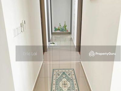 M Vertica, Malaysia M Vertica, Malaysia