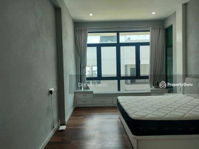 The Light Collection III, Malaysia The Light Collection III, Malaysia