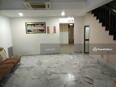 Mahkota Cheras 2sty Endlot Section 9 Gated And Guarded, Malaysia Mahkota Cheras 2sty Endlot Section 9 Gated And Guarded, Malaysia