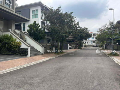 The Rafflesia @ Damansara Perdana, Malaysia The Rafflesia @ Damansara Perdana, Malaysia