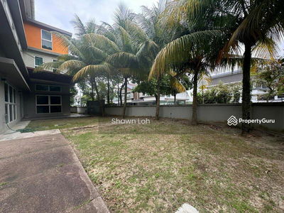 The Rafflesia @ Damansara Perdana, Malaysia The Rafflesia @ Damansara Perdana, Malaysia