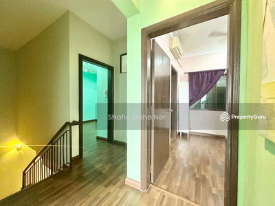 Armani, Malaysia Armani, Malaysia