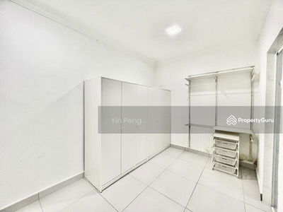 Guarded - flatline layout, Malaysia Guarded - flatline layout, Malaysia