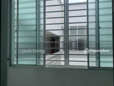 Kiara Kasih, Malaysia Kiara Kasih, Malaysia