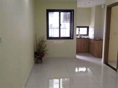 Lach Tray Street, Vietnam Lach Tray Street, Vietnam