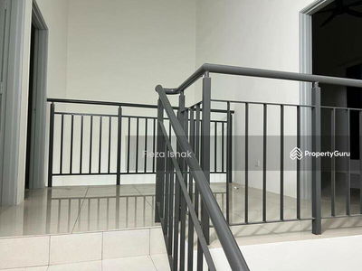 Mayang Sari @ Saujana Perdana, Malaysia Mayang Sari @ Saujana Perdana, Malaysia