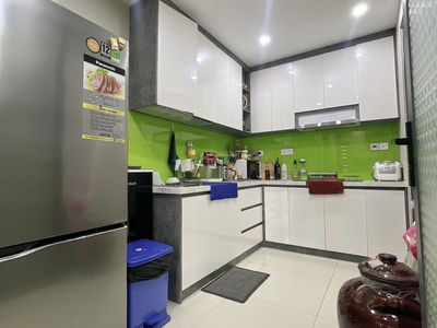 Topaz Twins, Vietnam Topaz Twins, Vietnam