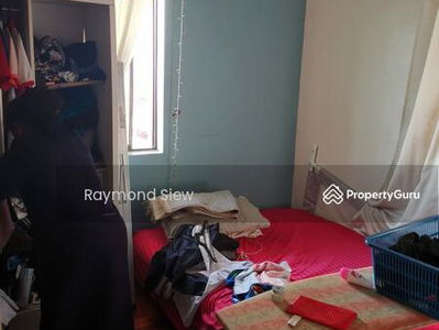 Armani, Malaysia Armani, Malaysia