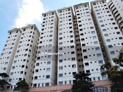 D'aman Crimson, Malaysia D'aman Crimson, Malaysia