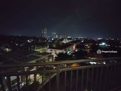 Molek Regency, Malaysia Molek Regency, Malaysia