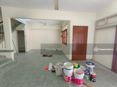 Ough, Malaysia Ough, Malaysia