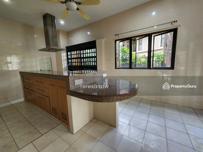 Bukit Gita Bayu, Malaysia Bukit Gita Bayu, Malaysia