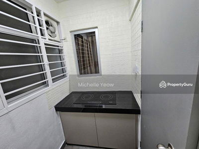 Kiara Kasih, Malaysia Kiara Kasih, Malaysia