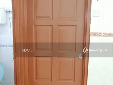 End Lot 2 storey house @ Taman Saga , Klang, Malaysia End Lot 2 storey house @ Taman Saga , Klang, Malaysia