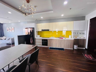 The Monarchy, Vietnam The Monarchy, Vietnam