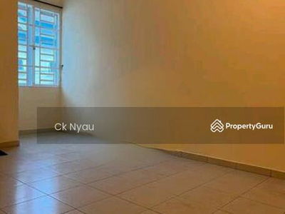 Ipoh menglembu bestari double storey house for rent, Malaysia Ipoh menglembu bestari double storey house for rent, Malaysia