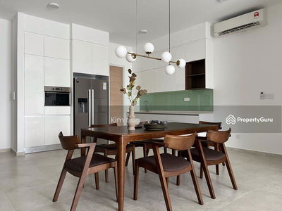 Trinity Pentamont, Malaysia Trinity Pentamont, Malaysia