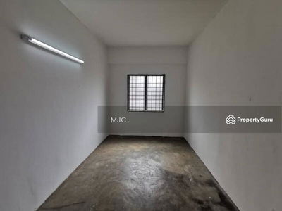 Corner 2nd floor Shop Apartment RM 550 @ Taman Sentosa , Klang, Malaysia Corner 2nd floor Shop Apartment RM 550 @ Taman Sentosa , Klang, Malaysia