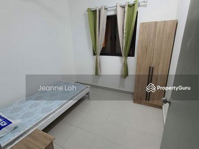 THE NETIZEN @ BANDAR TUN HUSSEIN ONN, Malaysia THE NETIZEN @ BANDAR TUN HUSSEIN ONN, Malaysia