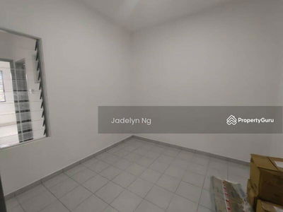 Kulai Bandar Putra Jalan Cendana Townhouse Brand New, Malaysia Kulai Bandar Putra Jalan Cendana Townhouse Brand New, Malaysia