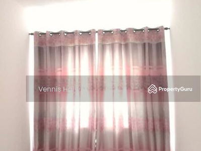 Robin @ Rimbayu, Malaysia Robin @ Rimbayu, Malaysia