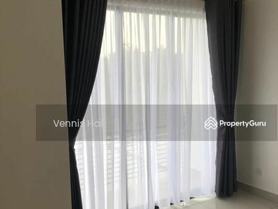 Robin @ Rimbayu, Malaysia Robin @ Rimbayu, Malaysia