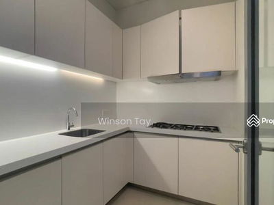 The Edge of U-Thant, Malaysia The Edge of U-Thant, Malaysia