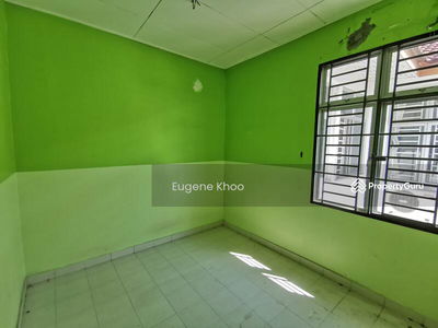 Pangsapuri Sri Mas (Desa Tebrau), Malaysia Pangsapuri Sri Mas (Desa Tebrau), Malaysia