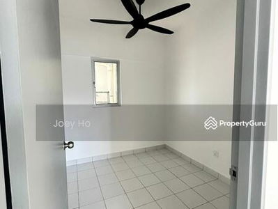 Kiara Kasih, Malaysia Kiara Kasih, Malaysia