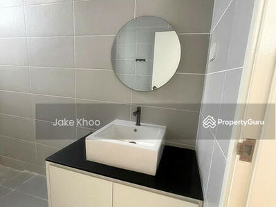 Golden Triangle 2, Malaysia Golden Triangle 2, Malaysia