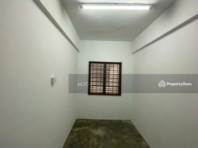 2nd floor Shop Apartment RM 400 @ Taman Sentosa , Klang, Malaysia 2nd floor Shop Apartment RM 400 @ Taman Sentosa , Klang, Malaysia
