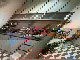 sungai besi indah, Balakong, The Mines, Malaysia sungai besi indah, Balakong, The Mines, Malaysia