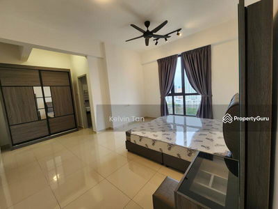 Artis 3 @ Jelutong Penang, Malaysia Artis 3 @ Jelutong Penang, Malaysia