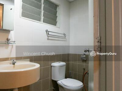 Platinum Lake PV 12, Malaysia Platinum Lake PV 12, Malaysia