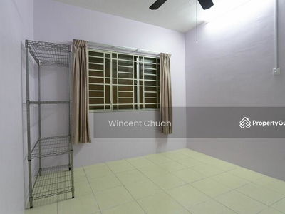 Platinum Lake PV 12, Malaysia Platinum Lake PV 12, Malaysia