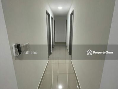 M Vertica, Malaysia M Vertica, Malaysia