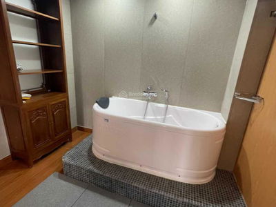 Van Bao Street, Vietnam Van Bao Street, Vietnam