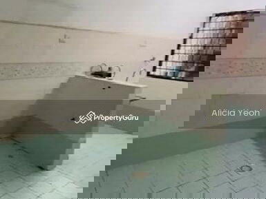 Putra Heights, Section 10, Malaysia Putra Heights, Section 10, Malaysia