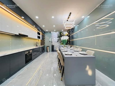 Park Legend, Vietnam Park Legend, Vietnam