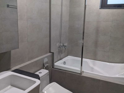 Gehäuse In Hanoi, Vietnam  Gehäuse In Hanoi, Vietnam