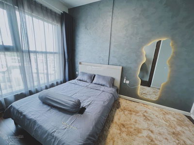 Swan Bay, Vietnam Swan Bay, Vietnam