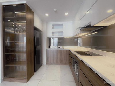 Sunrise City, Vietnam Sunrise City, Vietnam