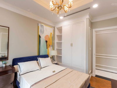 Dreamland Bonanza, Vietnam Dreamland Bonanza, Vietnam